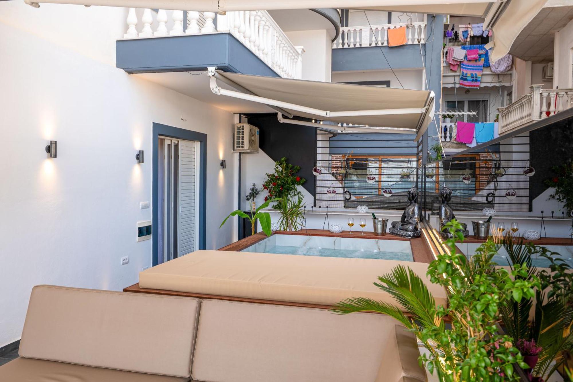 Mato Luxury Apartments Саранде Екстериор снимка